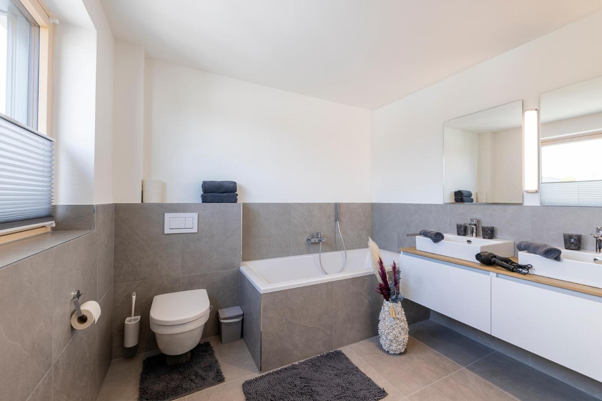 Bodensee Bergblick Suite Lochau Ngoại thất bức ảnh
